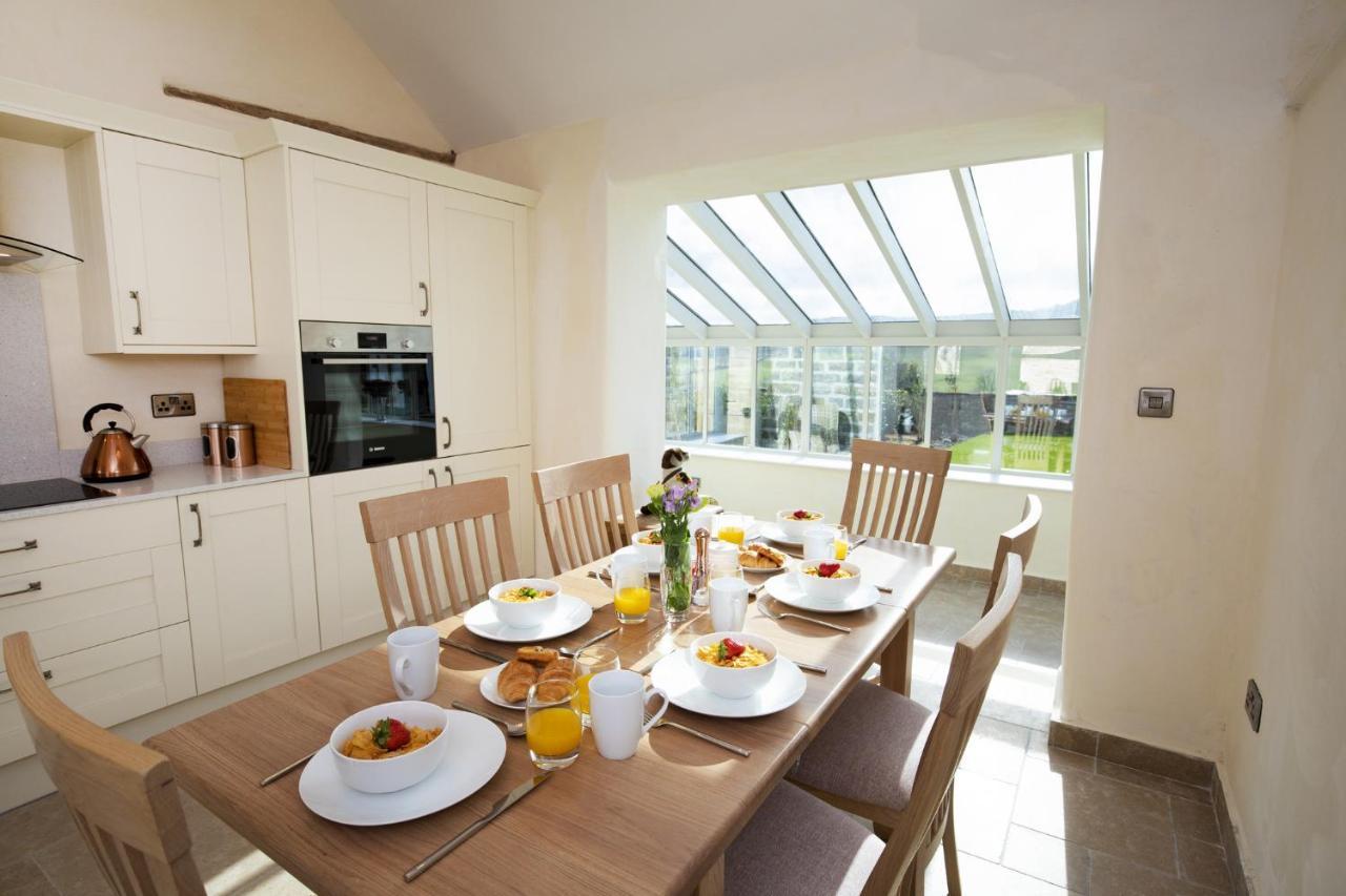 Thirley Cotes Farm Cottages Скарборо Экстерьер фото