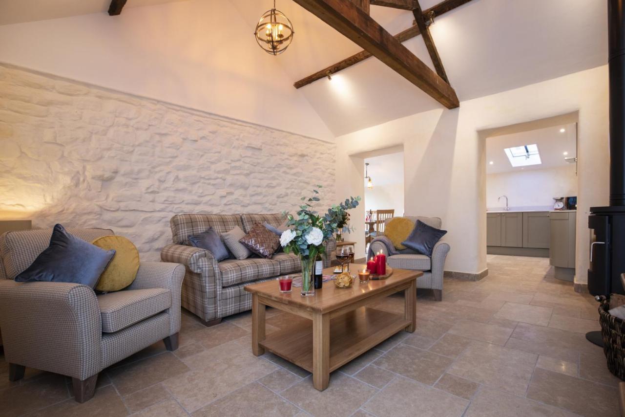 Thirley Cotes Farm Cottages Скарборо Экстерьер фото
