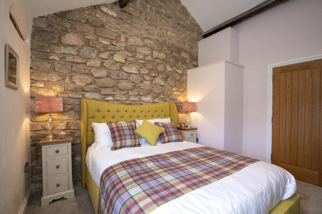 Thirley Cotes Farm Cottages Скарборо Экстерьер фото